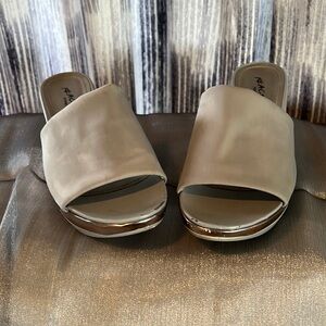 Reaction Kenneth Cole Sandals